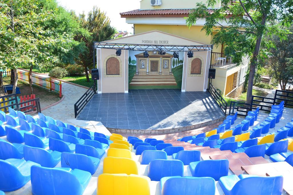 Perdikia Hill And Hotel