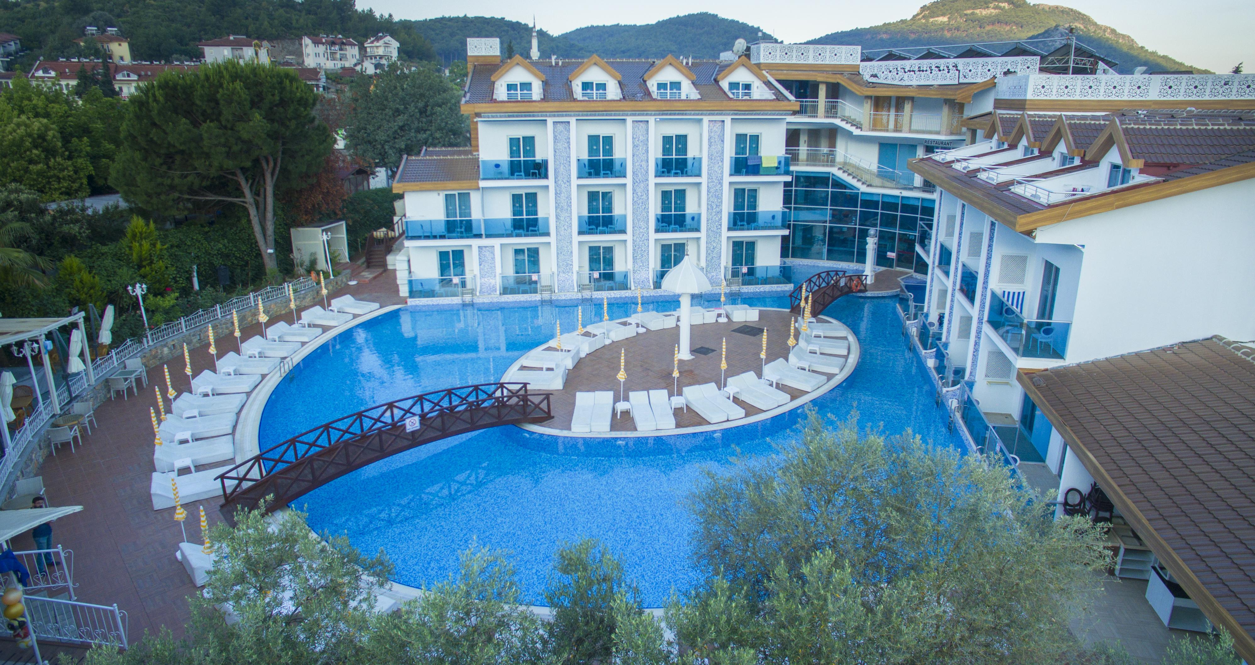 Ocean Blue High Class & Hotel 4*