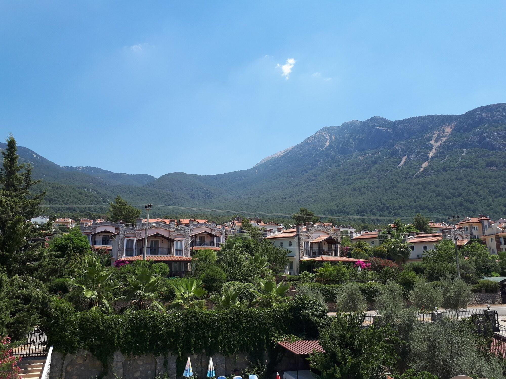 Everest 2* Oludeniz