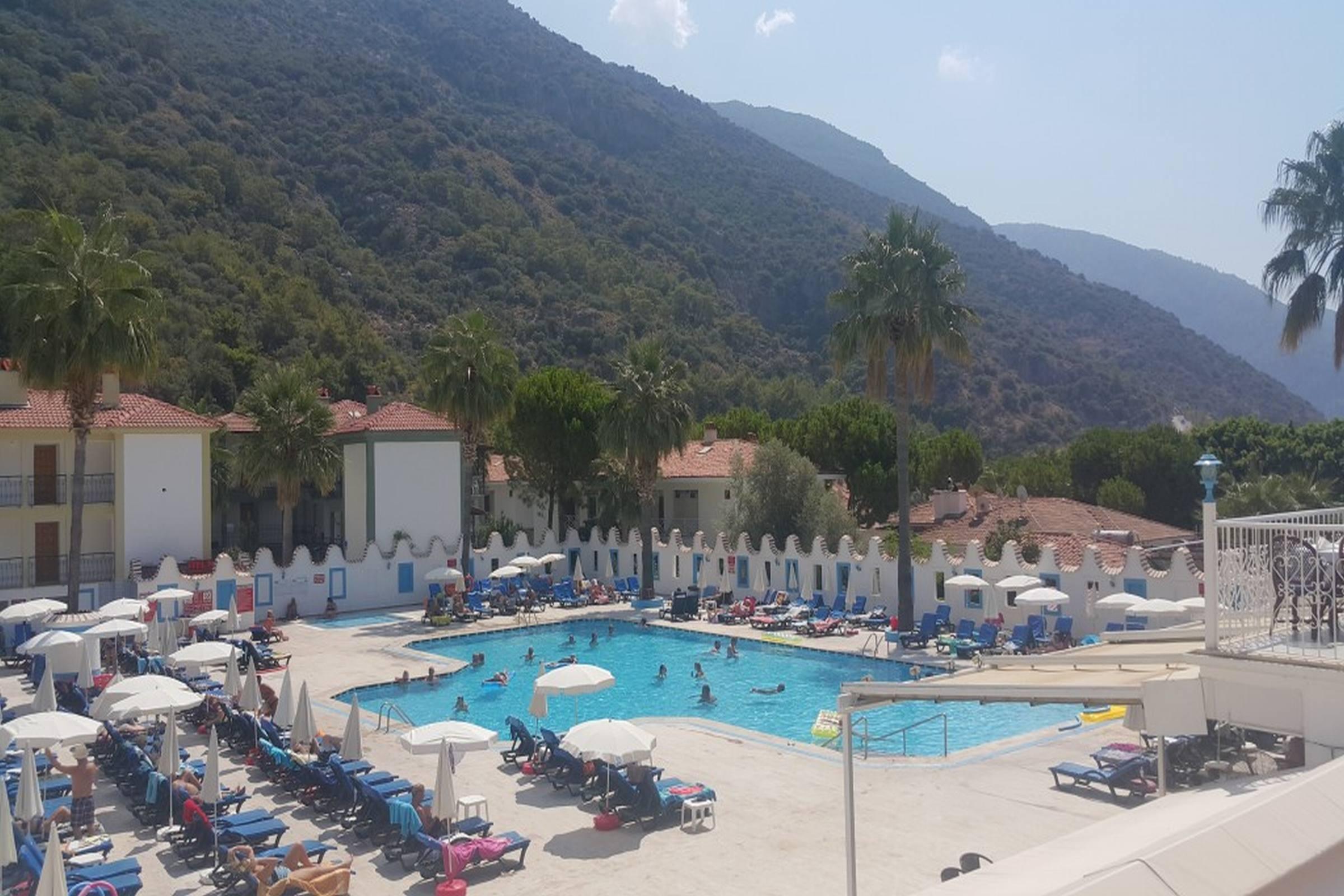Karbel Hotel 3*