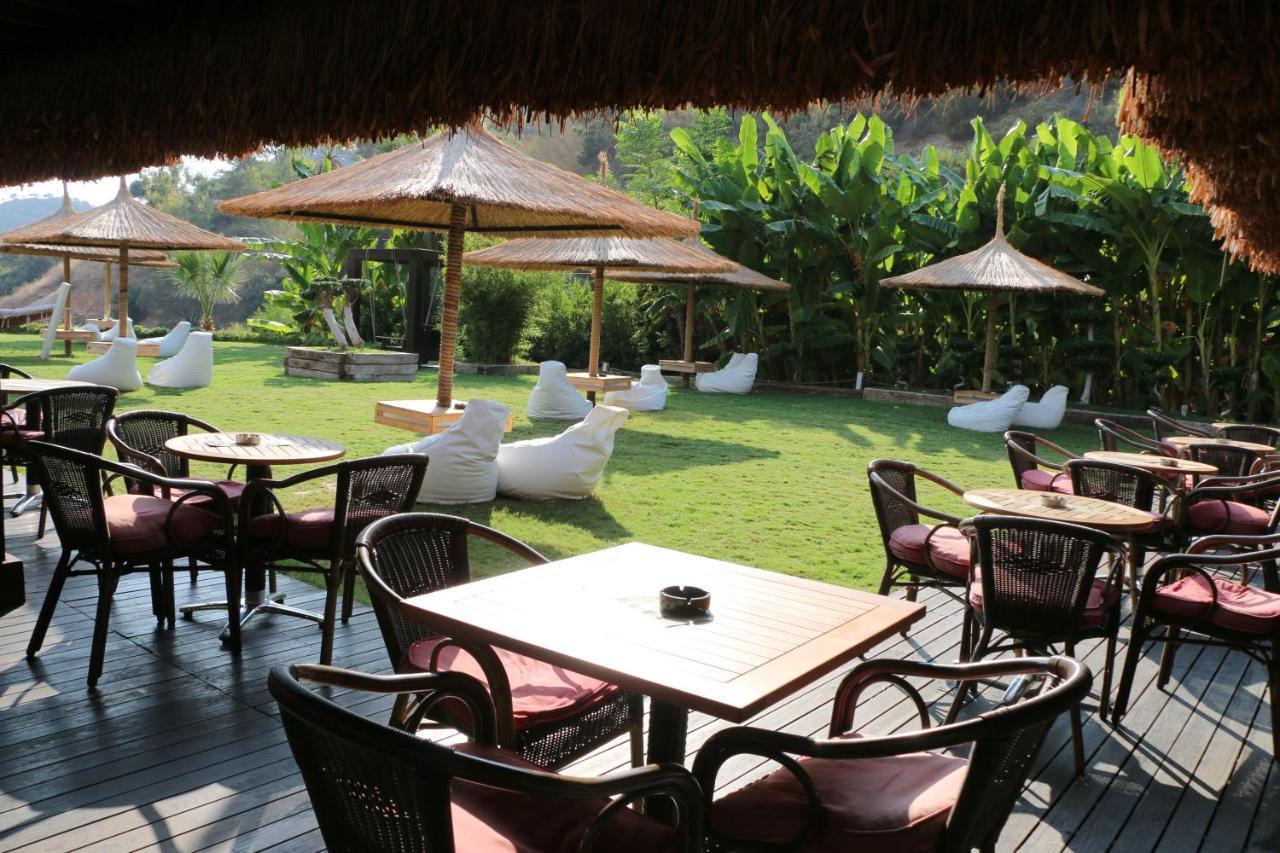 Hotel Manaspark Deluxe 4*