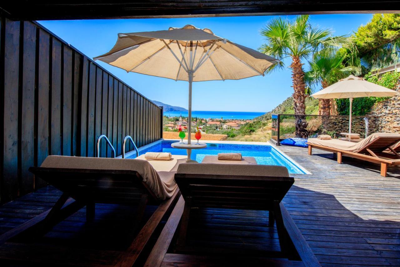 Hotel Manaspark Deluxe 4*