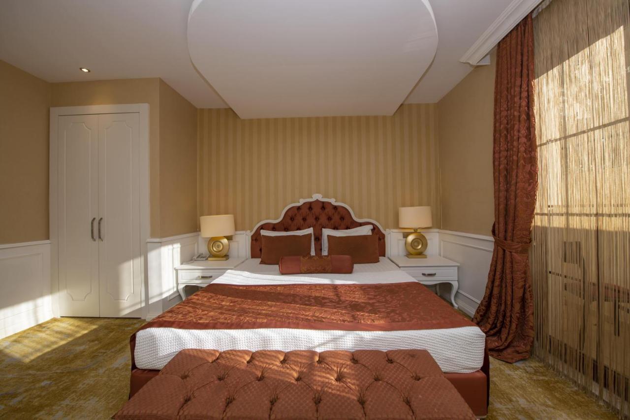 Deluxe Otel