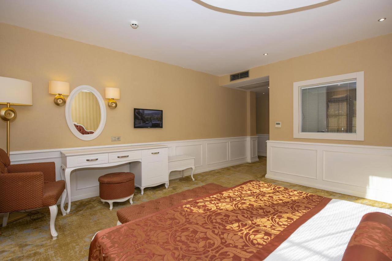 Otel Deluxe