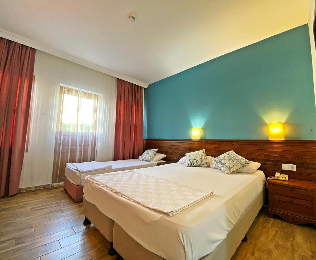 Hotel Zehra Tatil Koeyue 4*