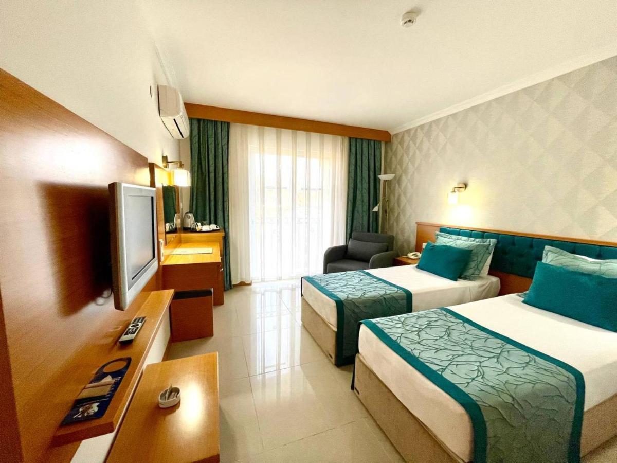 Hotel Forest Village 5*