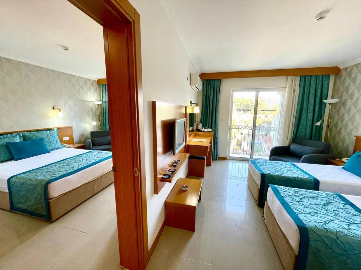 Hotel Forest Village 5*