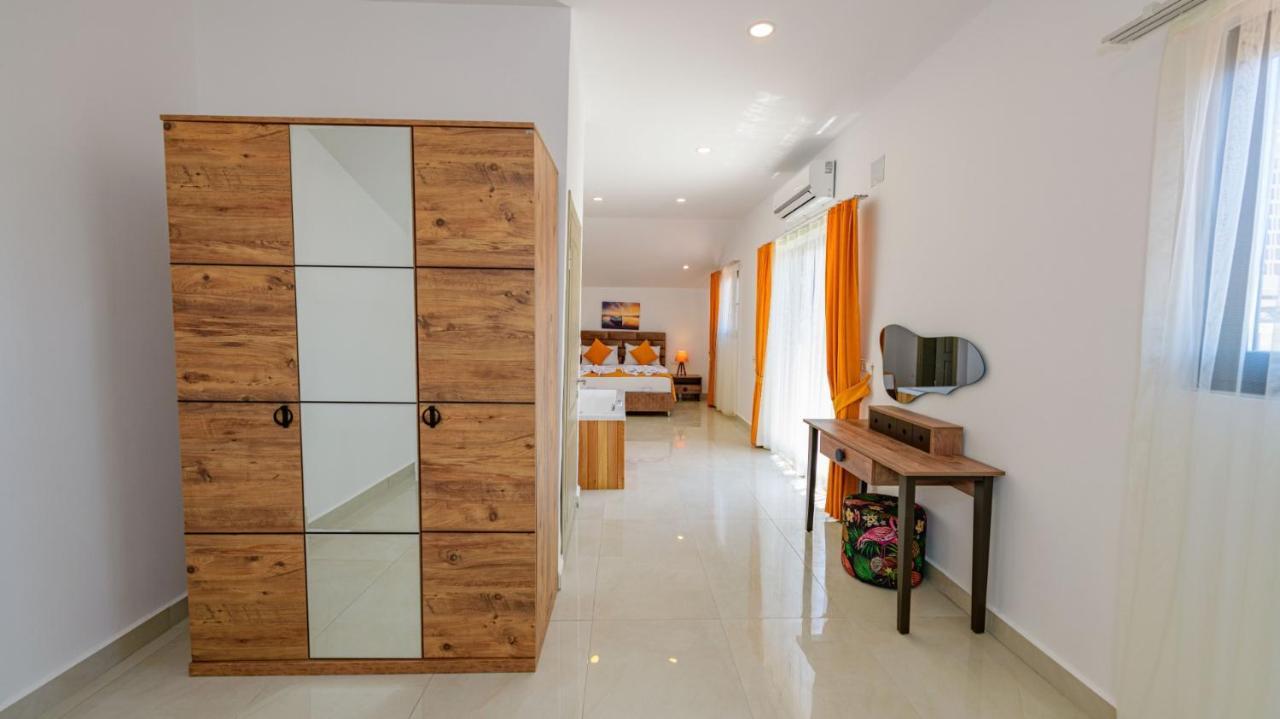Atlantis - 4 Bedroom In Hisaronu Villa *
