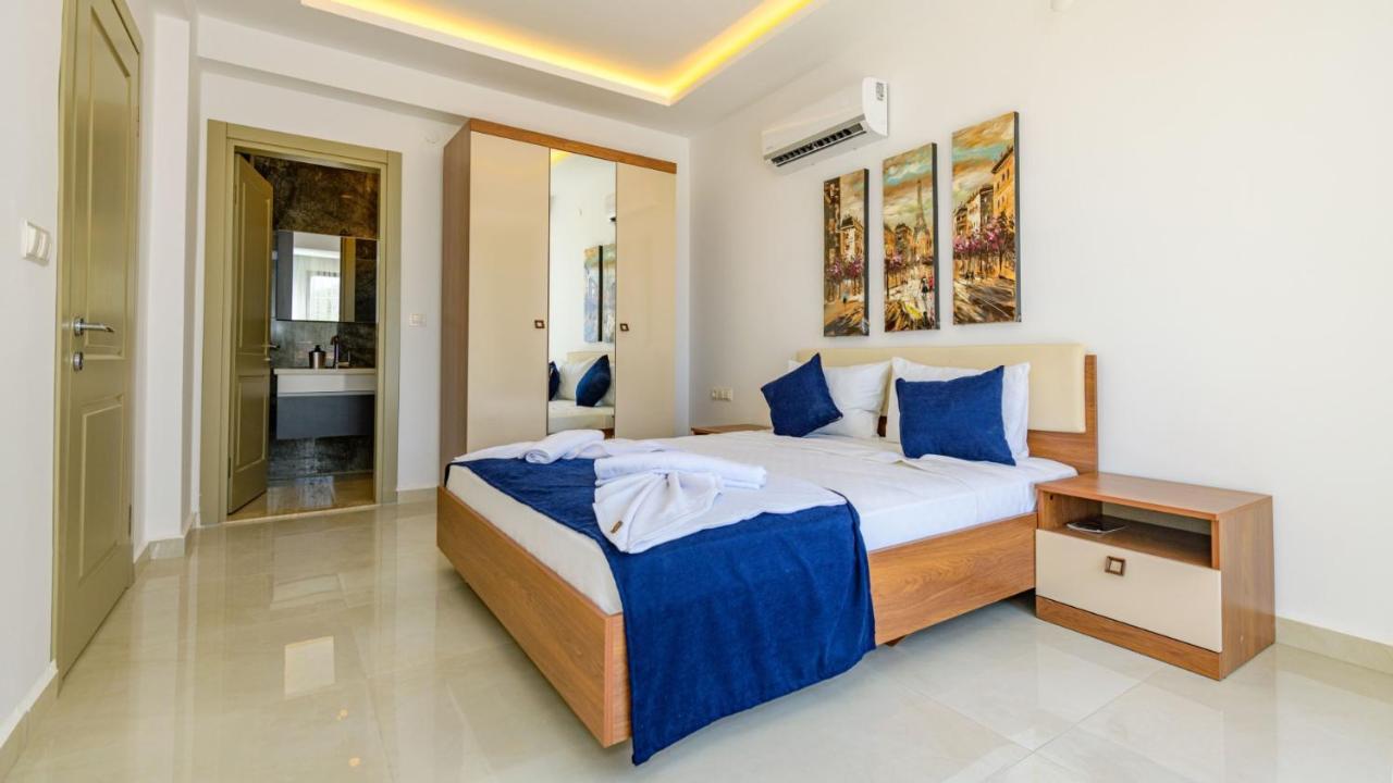 Villa Atlantis - 4 Bedroom In Hisaronu