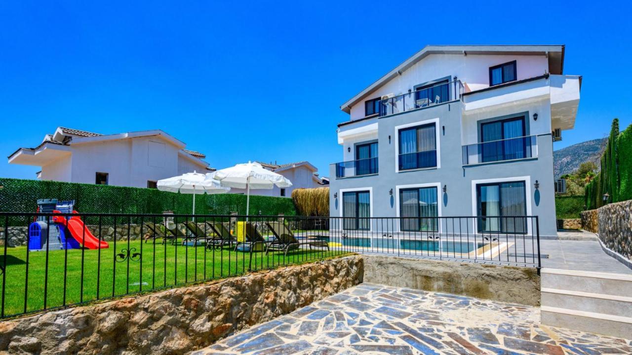 Villa Atlantis - 4 Bedroom In Hisaronu *