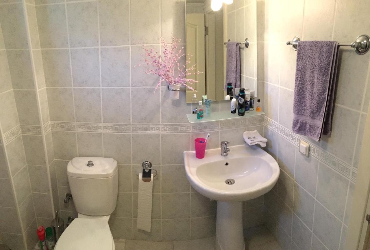 Apartment 3 Bedrooms In Oeluedeniz, Ovacik