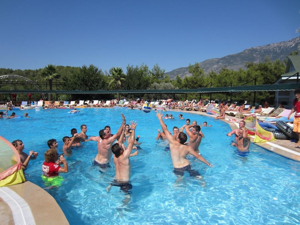 Forest Village Hotel