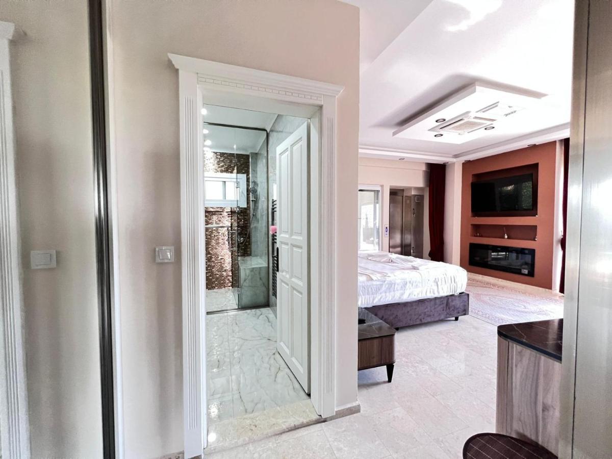 Luxury 7-Bed Villa With Pool And Jacuzzi Fethiye Oludeniz