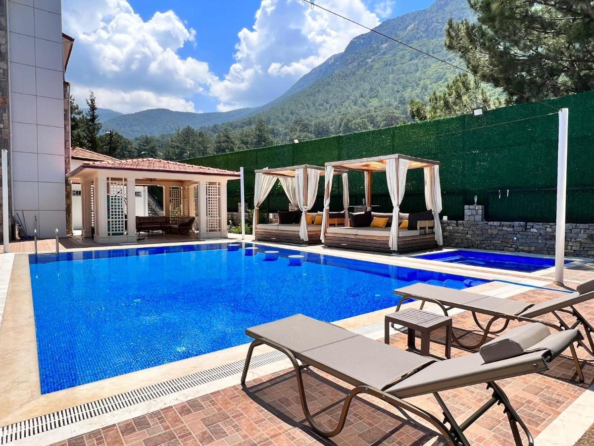 Villa Luxury 7-Bed Villa With Pool And Jacuzzi Fethiye Oludeniz