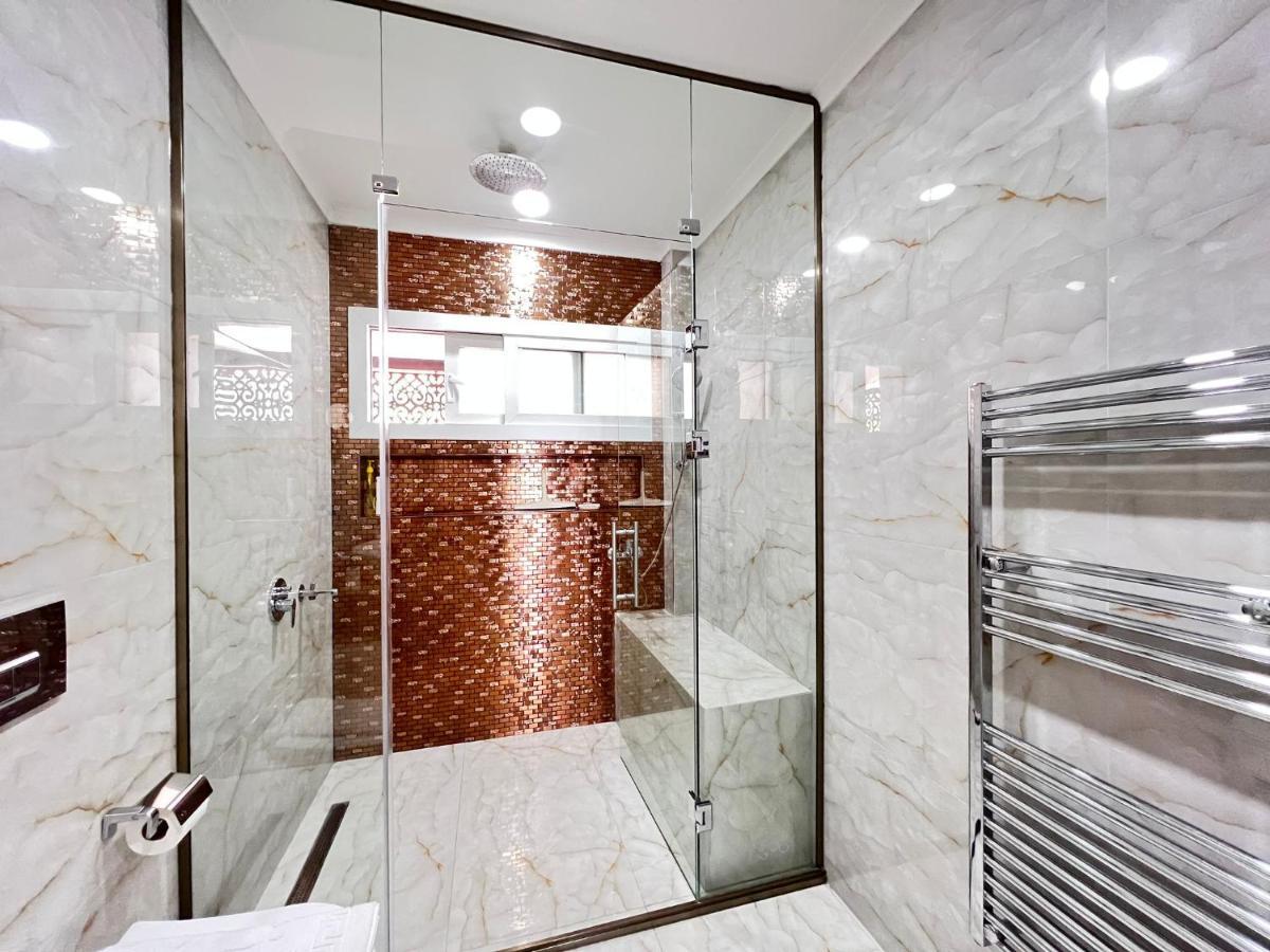 Villa Luxury 7-Bed Villa With Pool And Jacuzzi Fethiye *