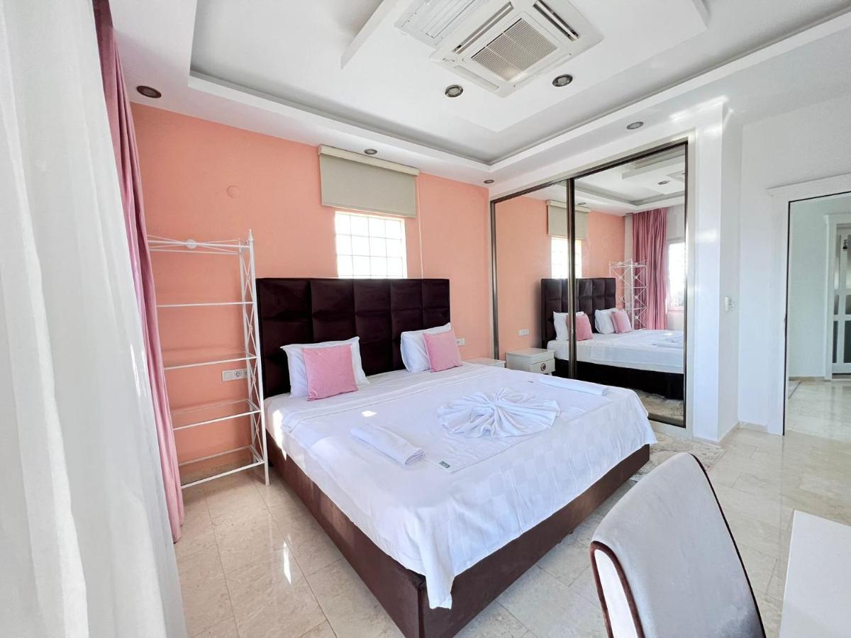 Villa Luxury 7-Bed Villa With Pool And Jacuzzi Fethiye Oludeniz