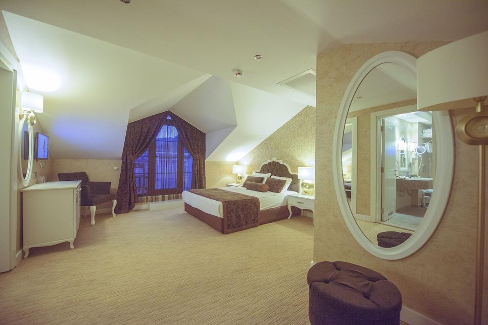 Otel Deluxe