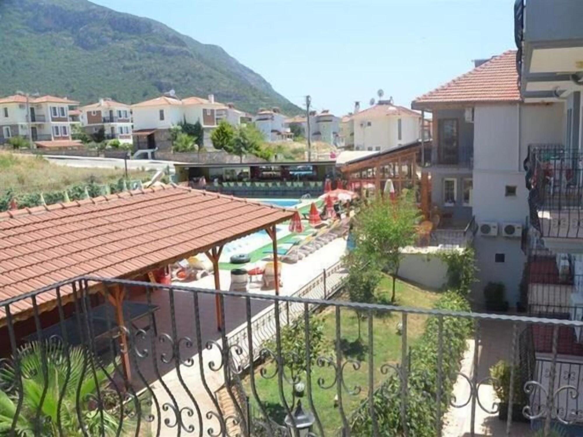 Aparthotel Valley 2*