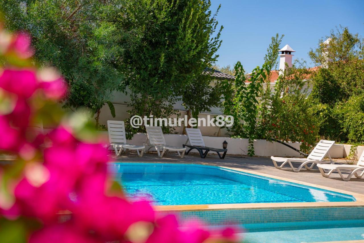 Stunning In With Seaview And Pool Apartment *