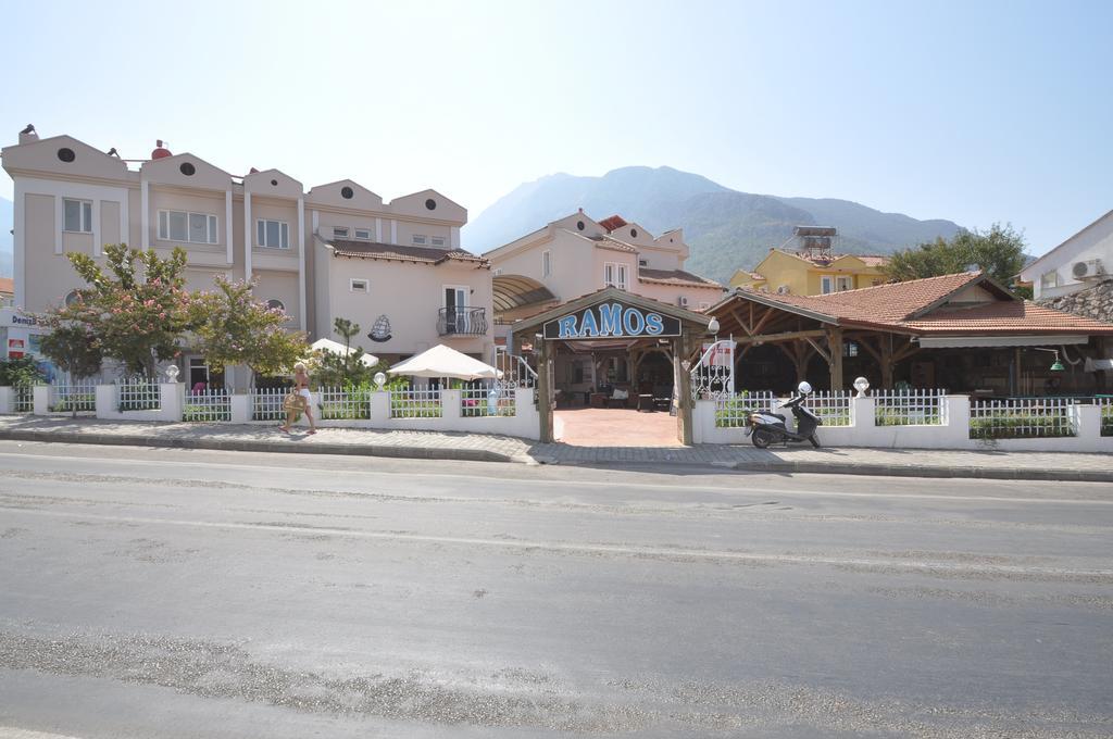 Hotel Ramos 3*