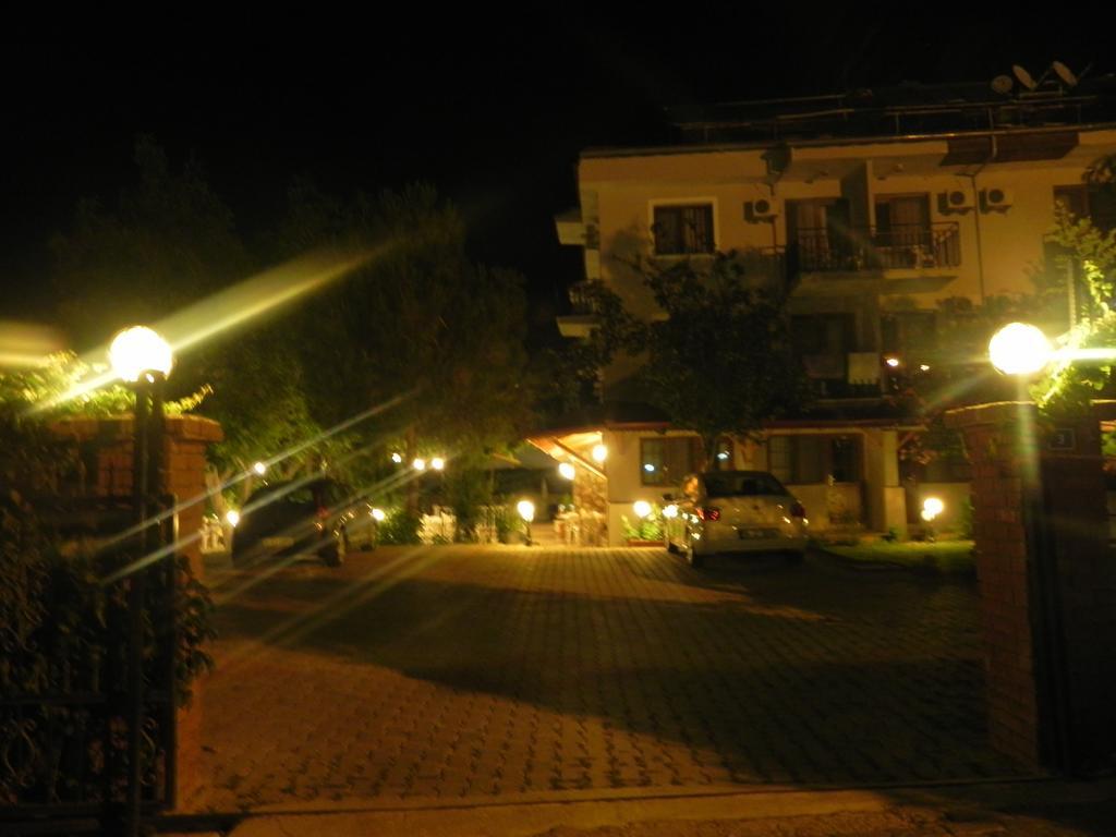 Star Hotel