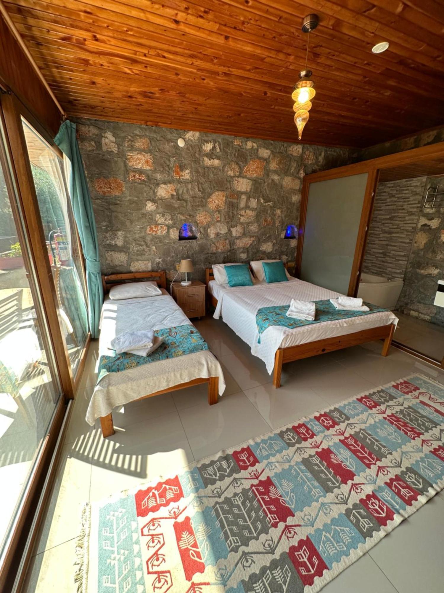 Kabak Armes Otel 3*