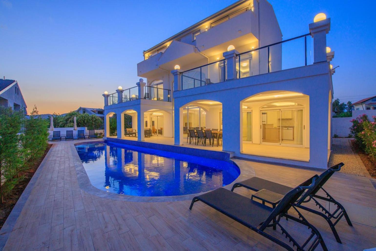 Villa Orka World 2