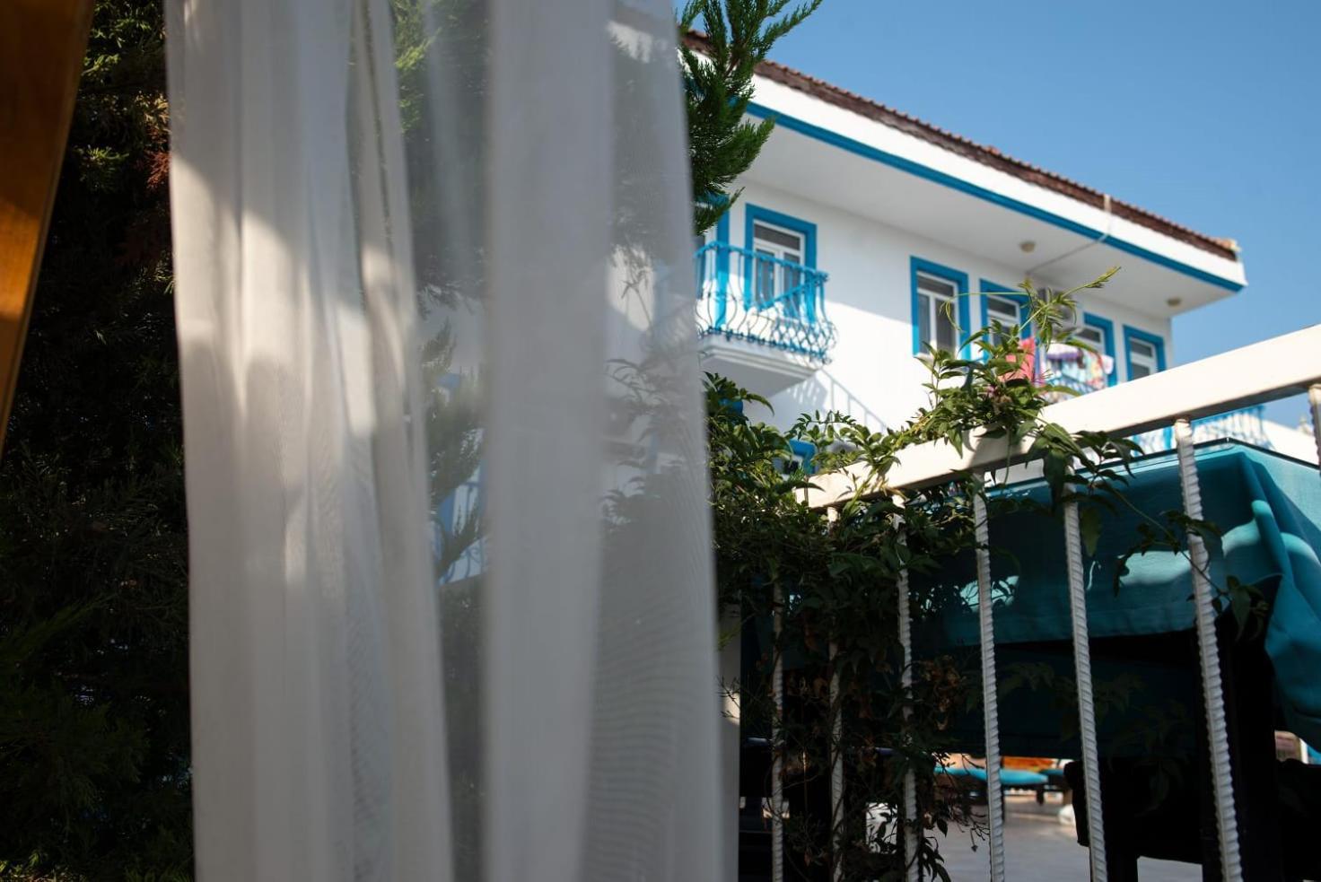 Mavi Yaprak Hotel