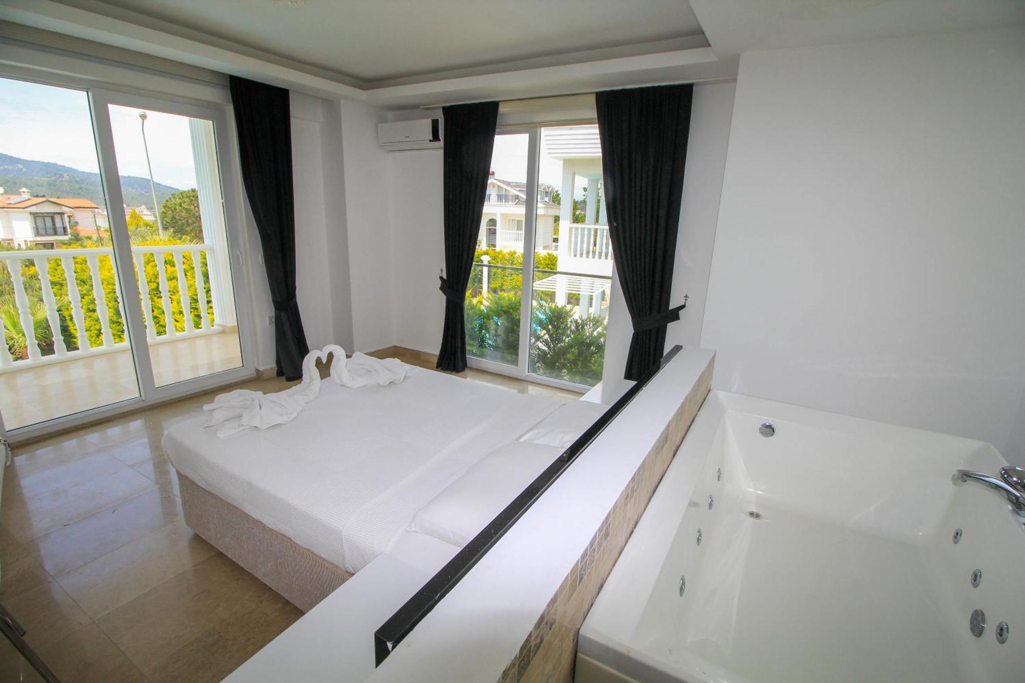 Villa Hisarpark A Villa, Oezel Havuzlu, Fethiye