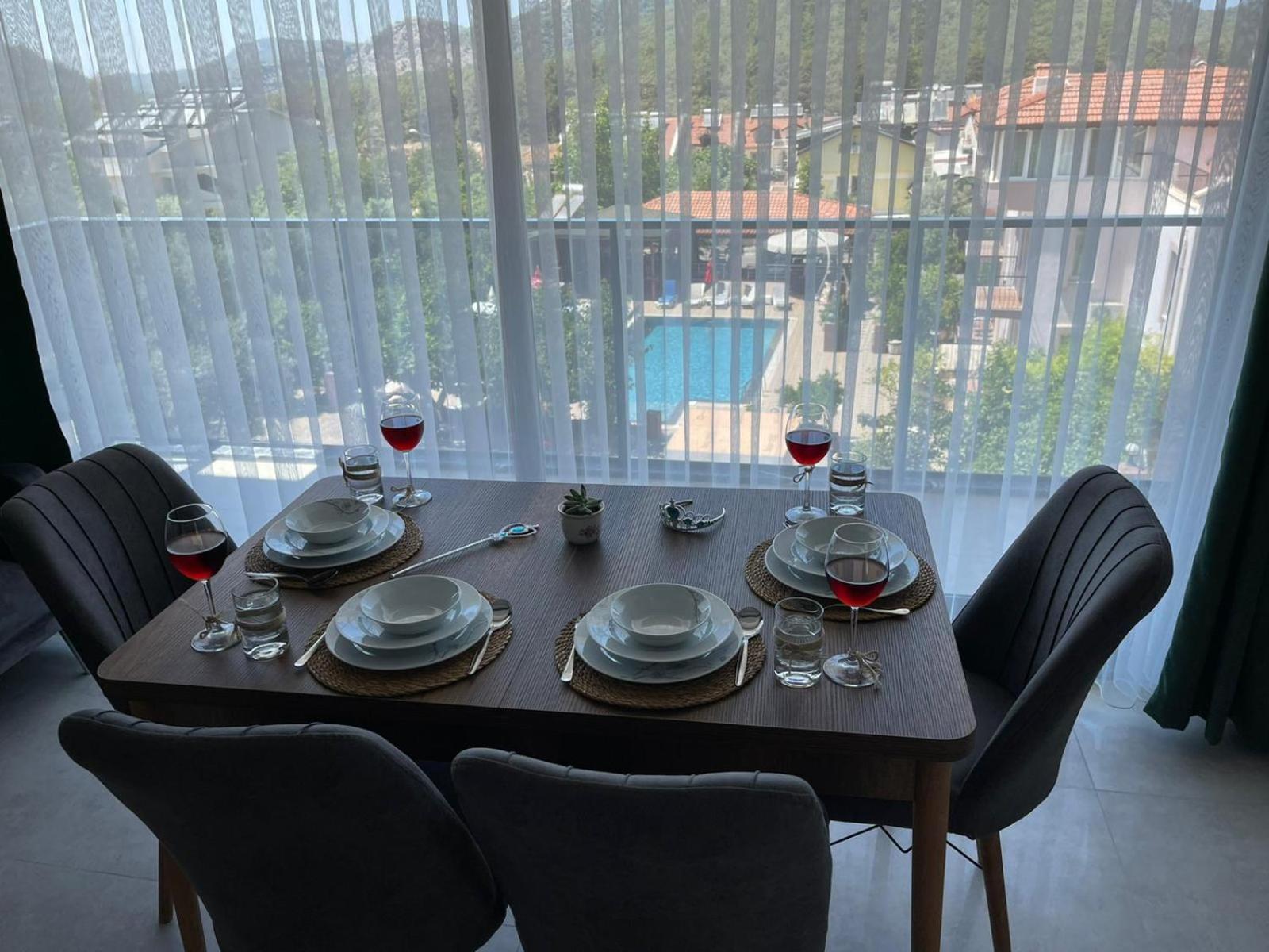Hayat Aparthotel