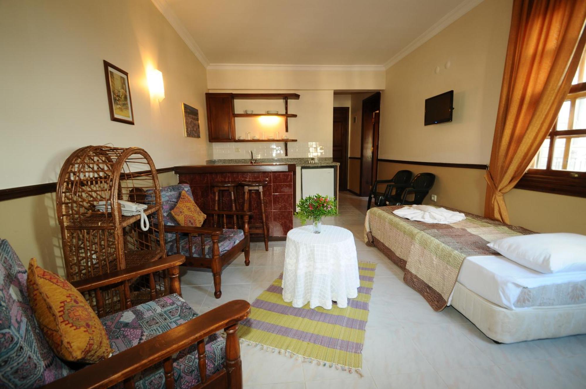 Otel Hisar Club 3*
