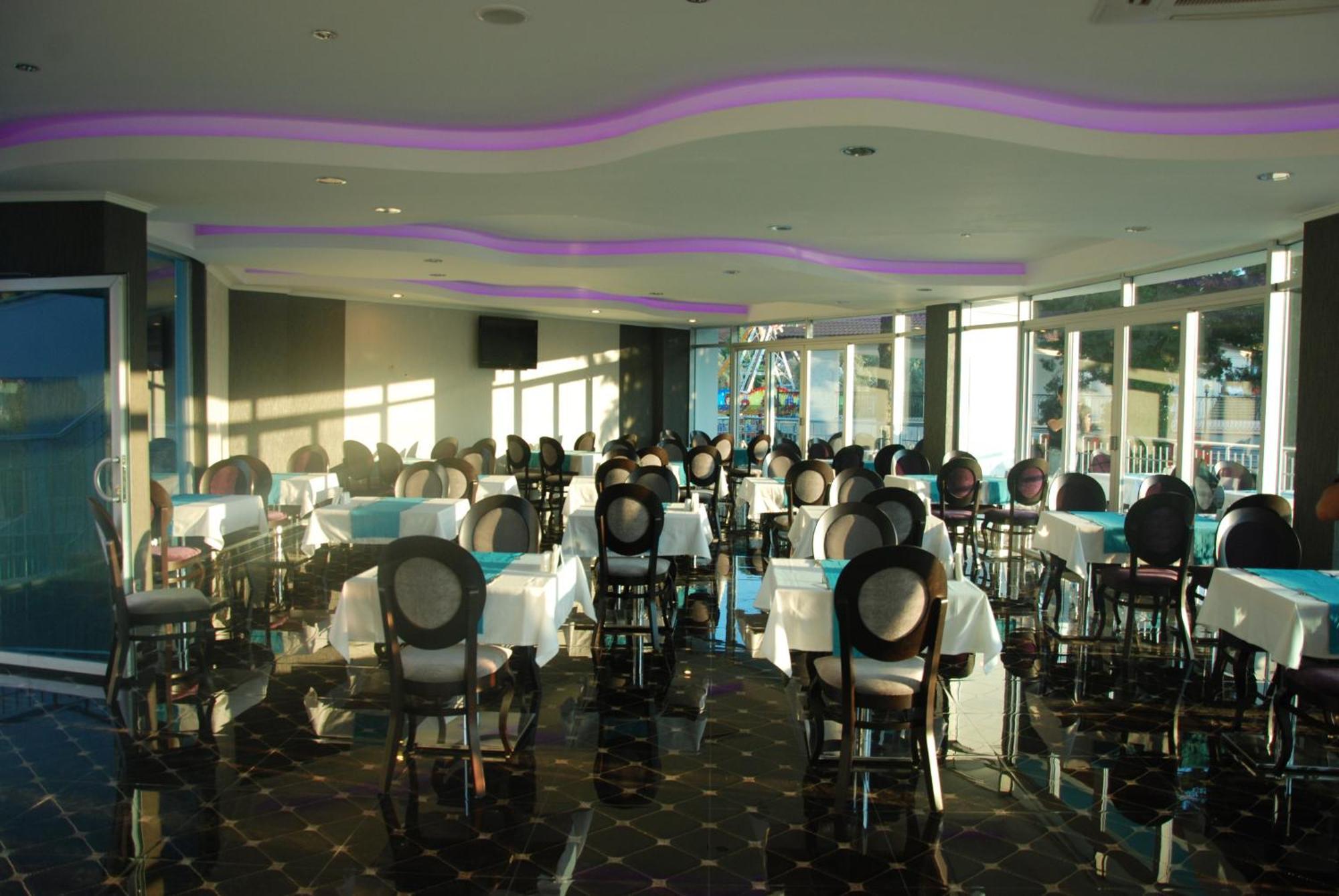 Hotel Ocean Blue High Class & 4*