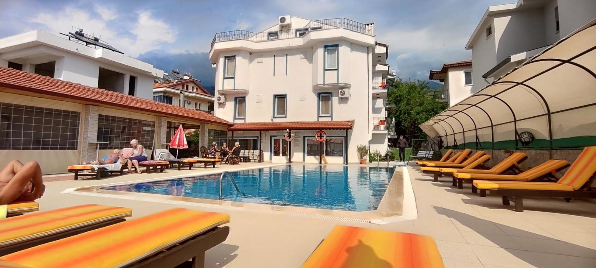 California 3* Oludeniz