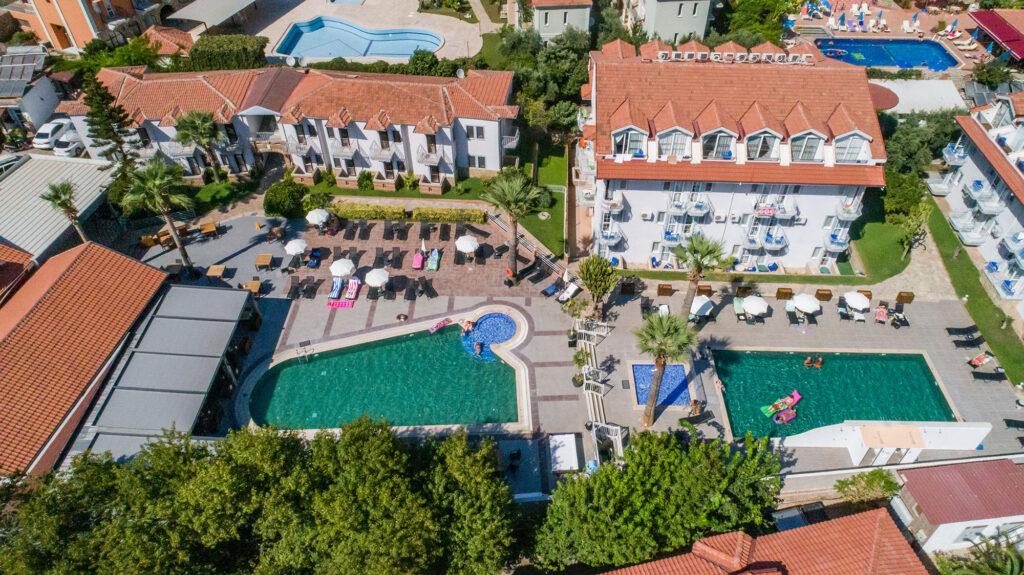 Otel Majestic