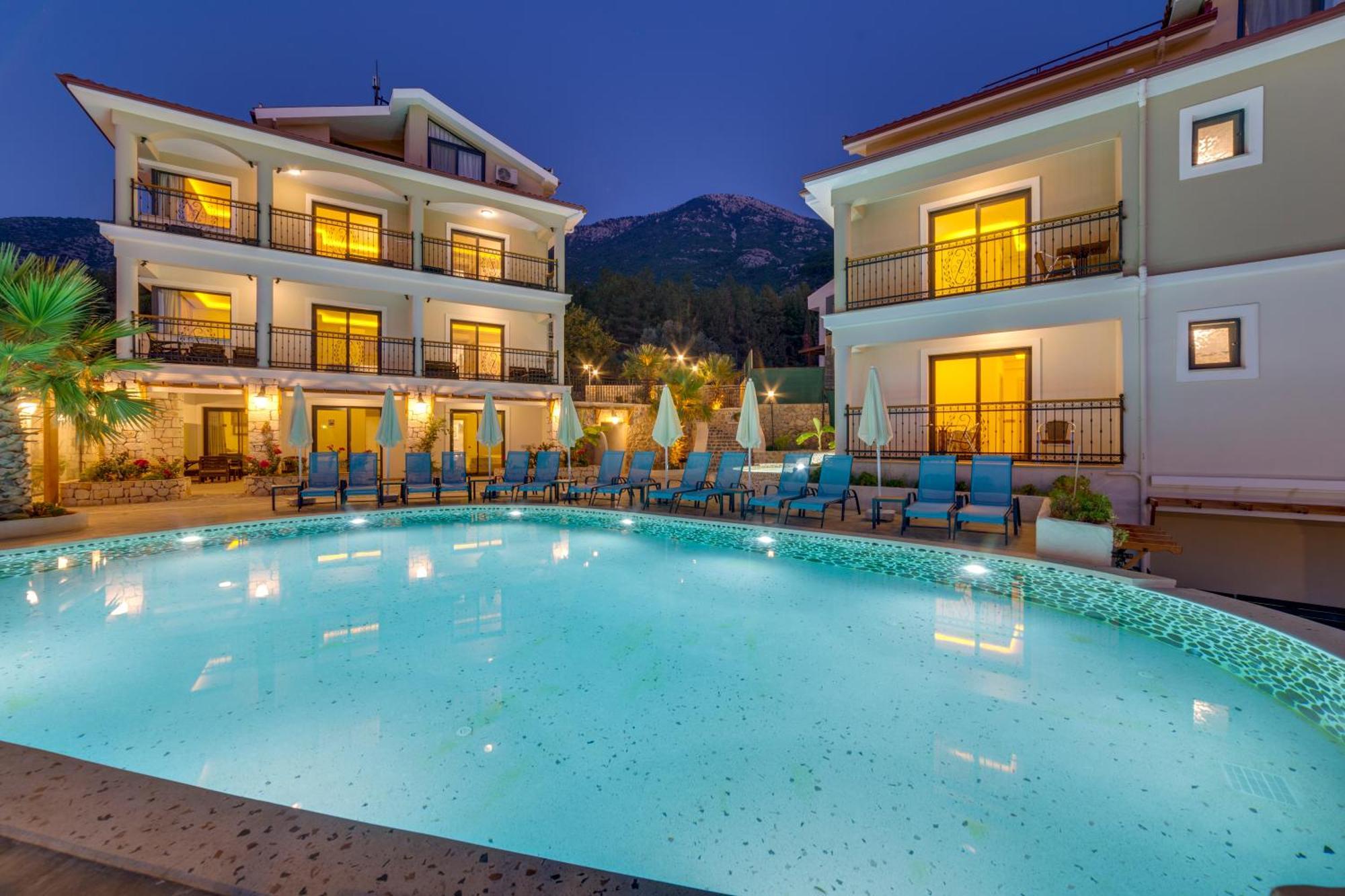 Perdikia Hill And Hotel 4*