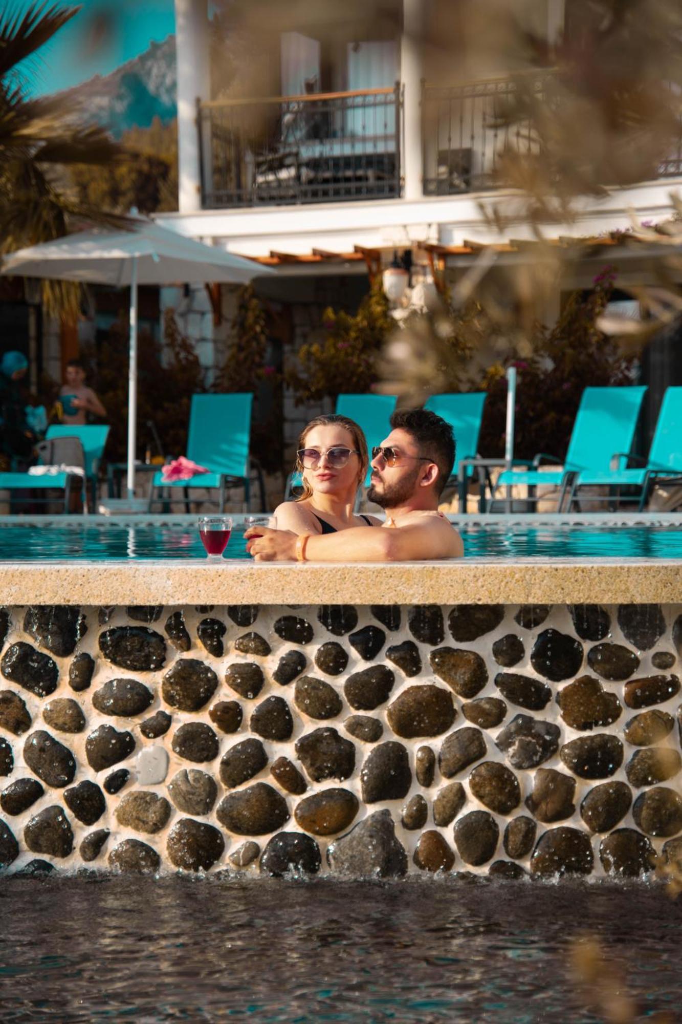 Hotel Perdikia Hill And