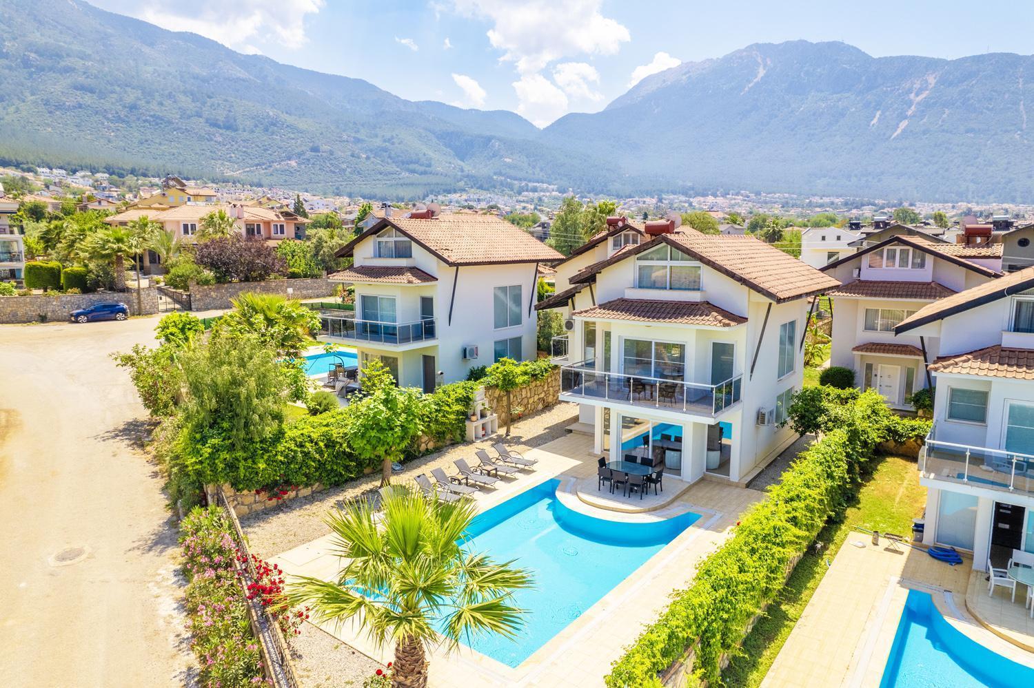 Valley 5 Villa *