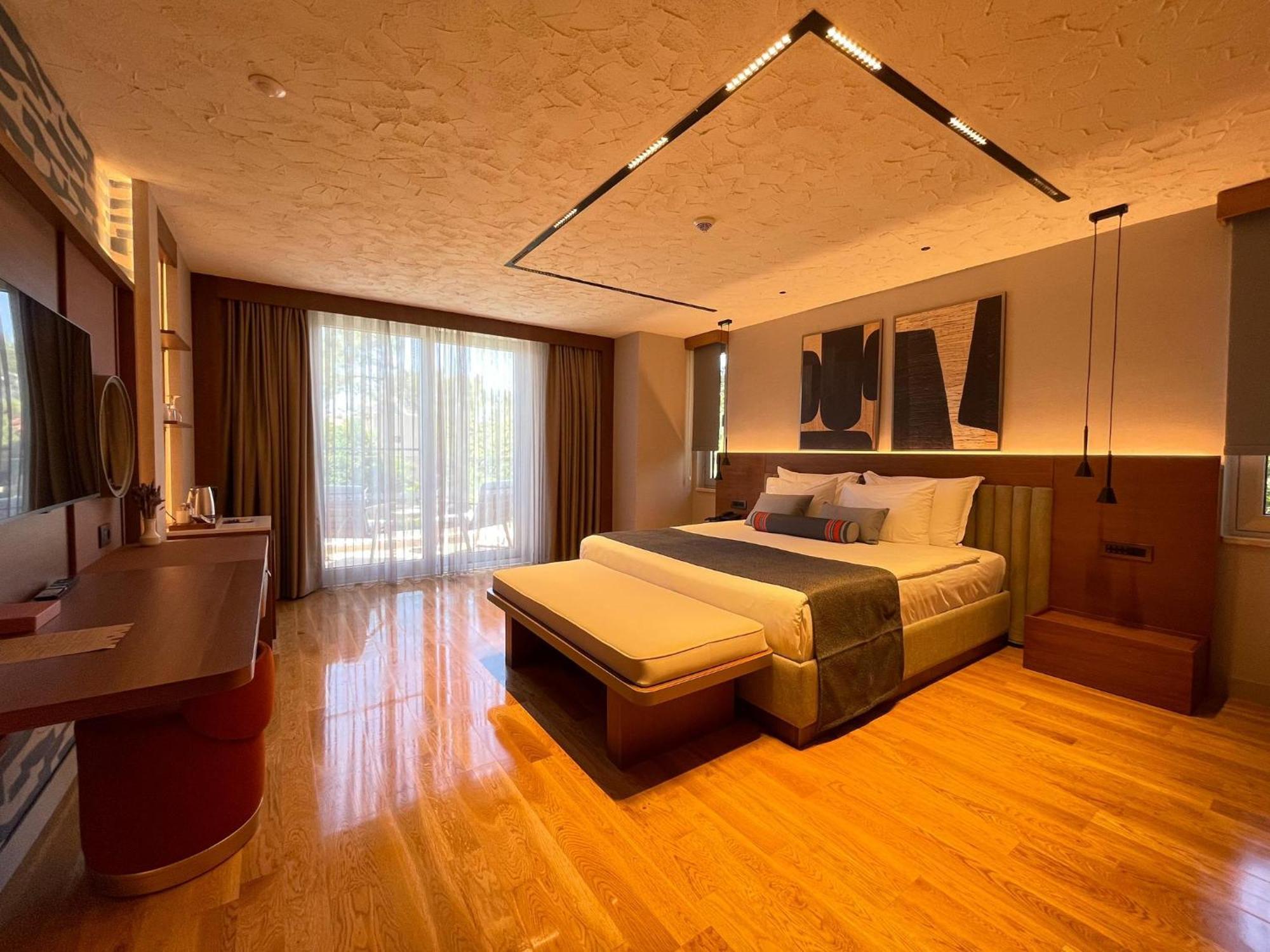 Resort Liberty Lykia 5*