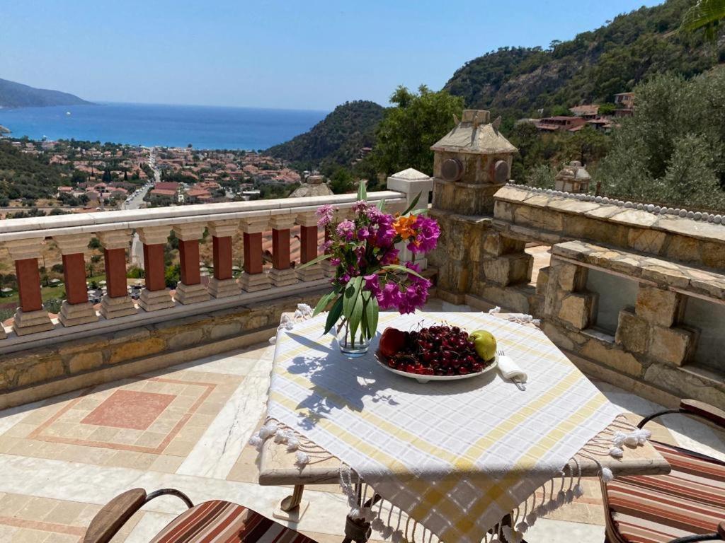 Hotel Symbola 4*