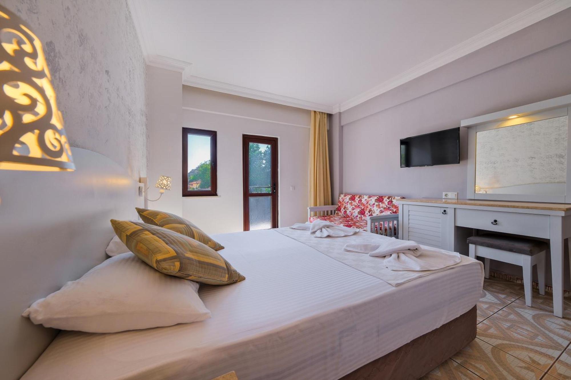 Majestic Otel 3*