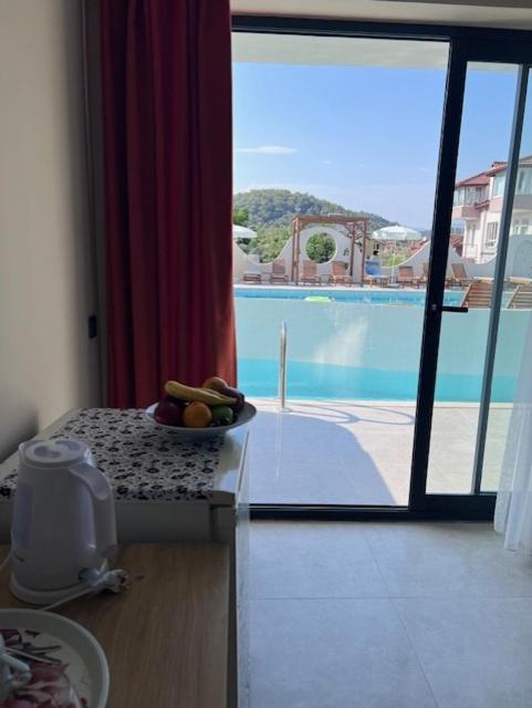 Hayat Aparthotel *