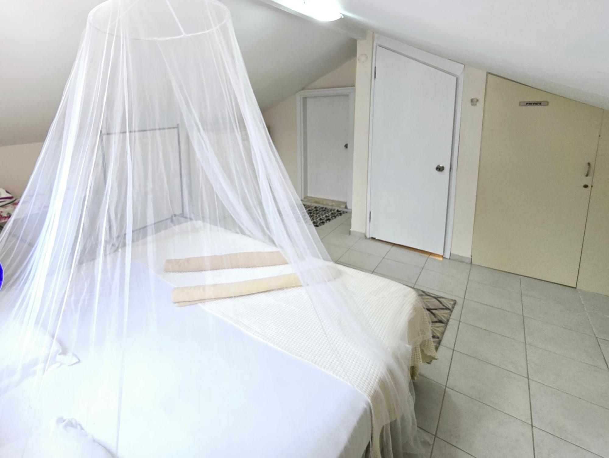 3 Bedrooms In Oeluedeniz, Ovacik Apartment *