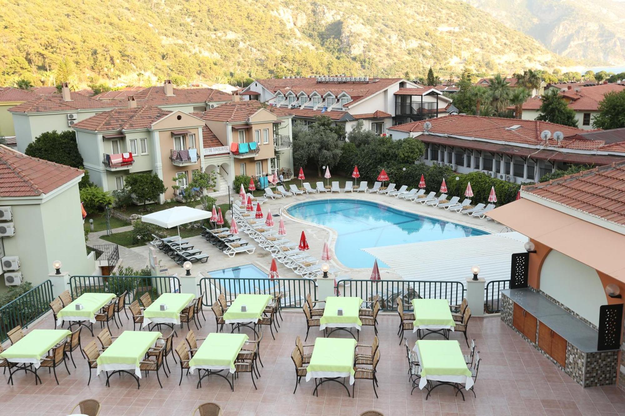 Hotel The Tower 3*