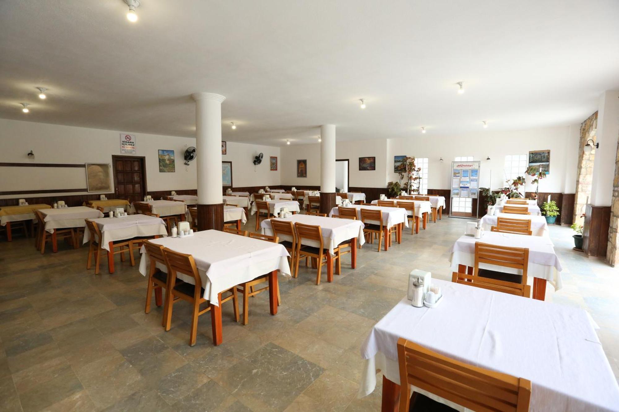 The Tower Hotel 3*