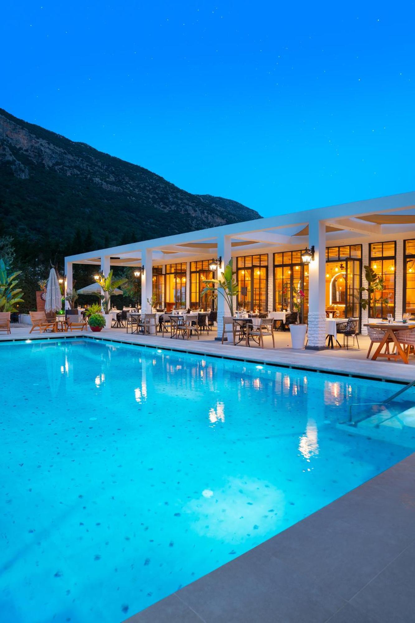 Blu Luxury Unique - Adults-only Hotel