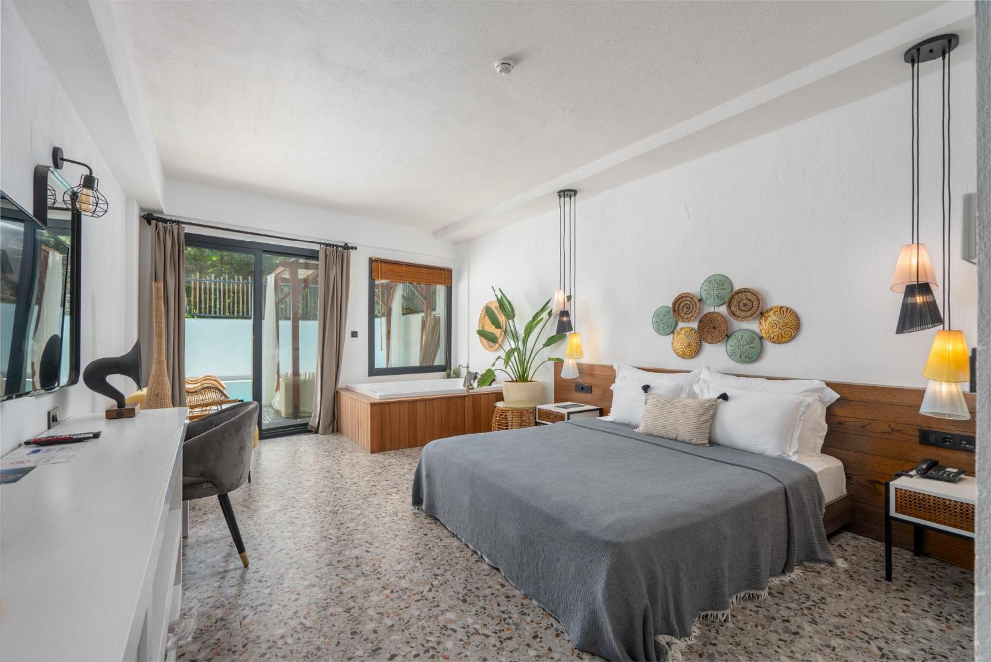 Blu Luxury Unique - Adults-only Hotel 4*