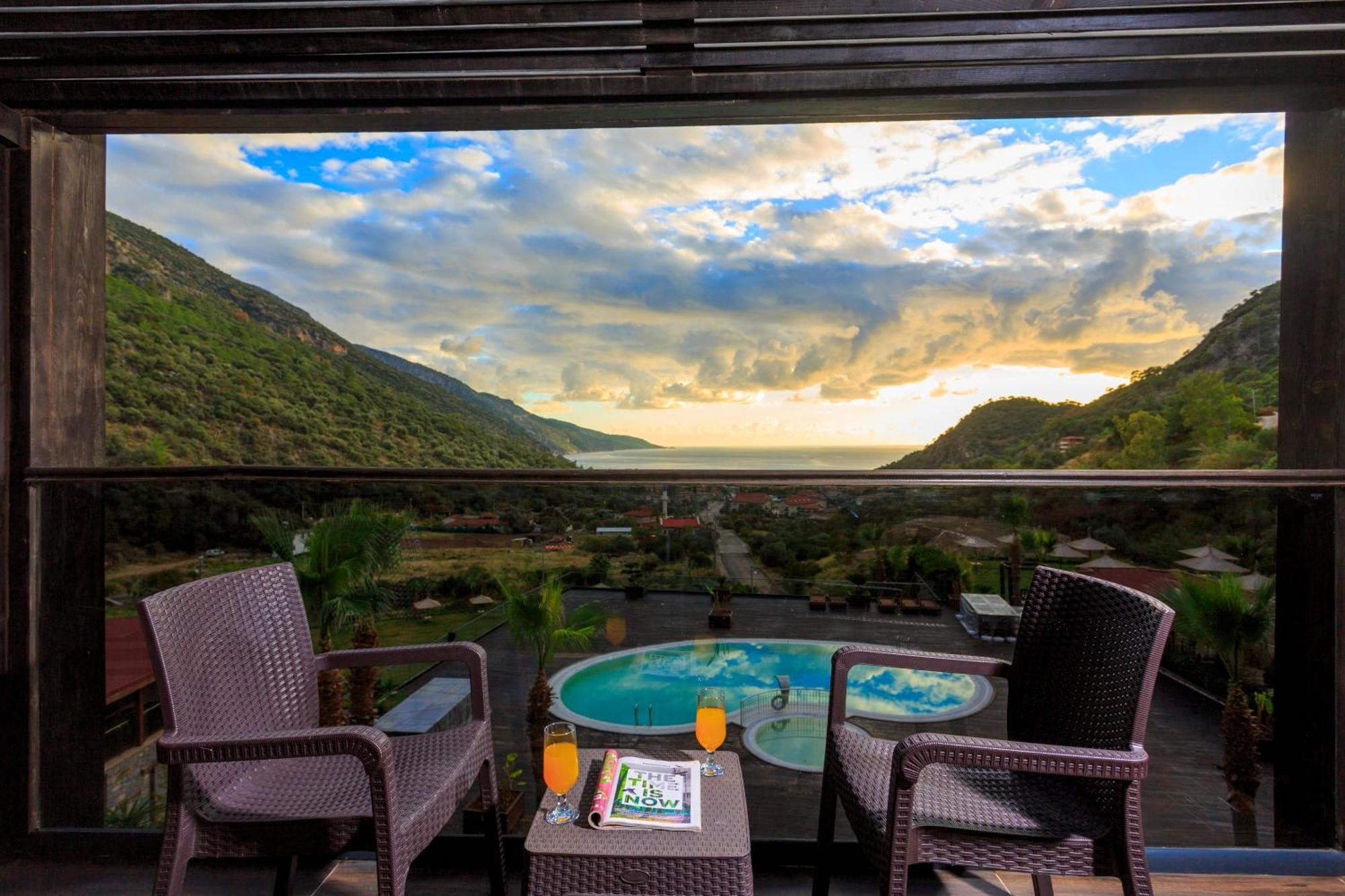 Manaspark Deluxe 4* Oludeniz