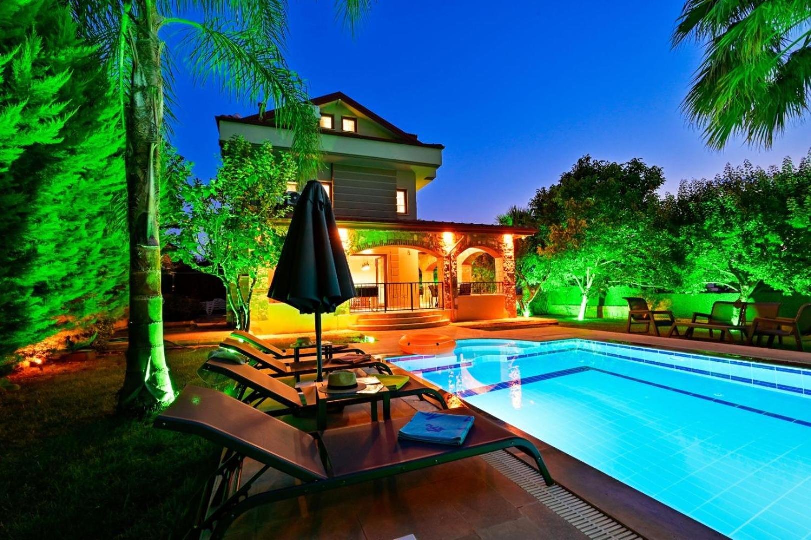 Kalamos Private For 10 People In Hisaroenue Villa *