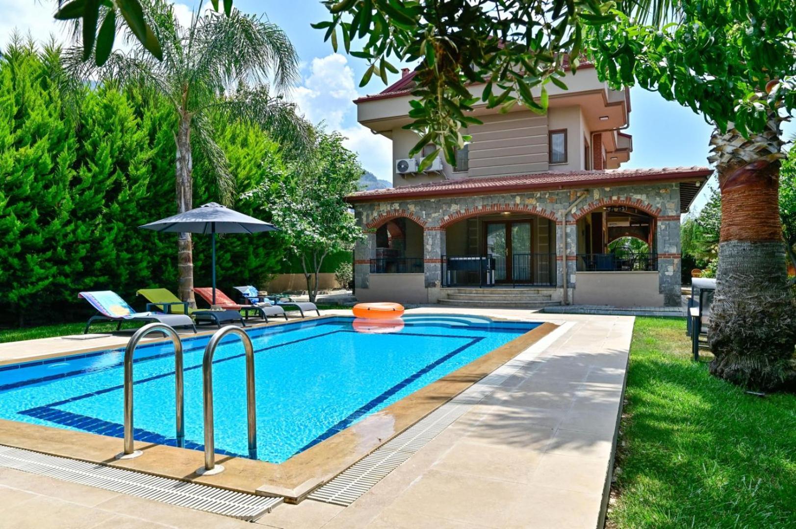 Villa ıstanbul - 3 Bedroom Holiday In Hisaronu *