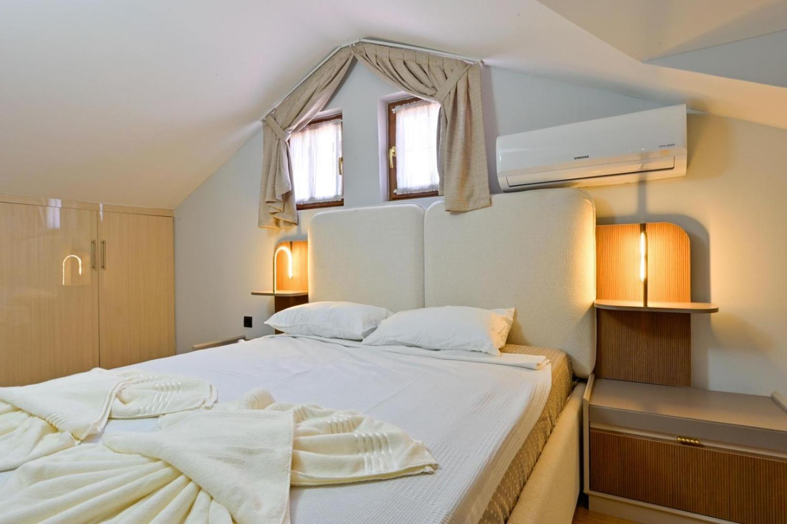 Villa Kalamos Private For 10 People In Hisaroenue Oludeniz